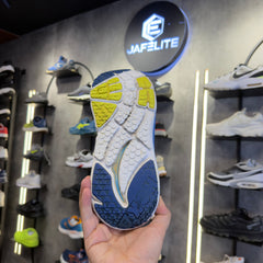 Hoka One One Bondi 4