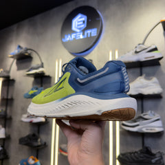 Altra Paradigm 7
