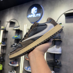Nike Air Jordan 1 Low x Travis Scott