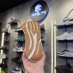 Altra Paradigm 7