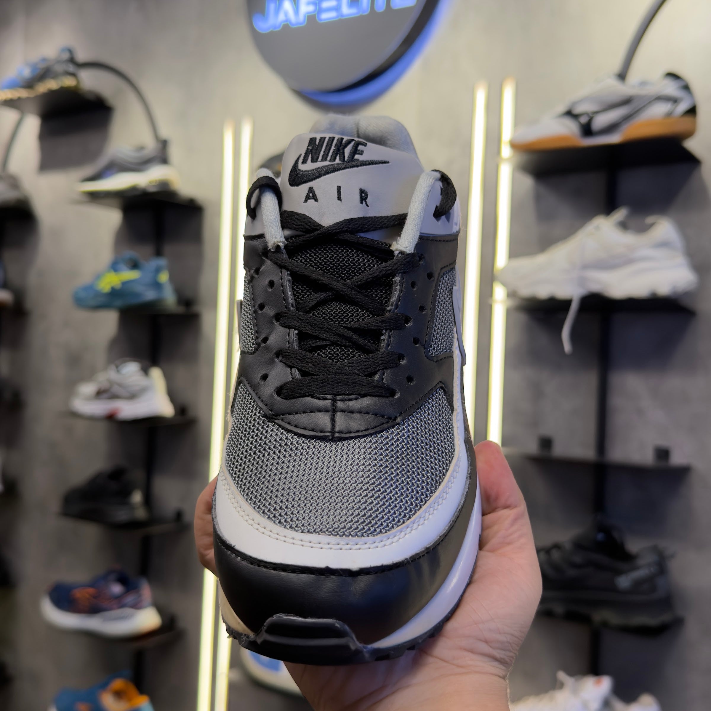 Nike Air Max BW QS 'City Pack Lyon'