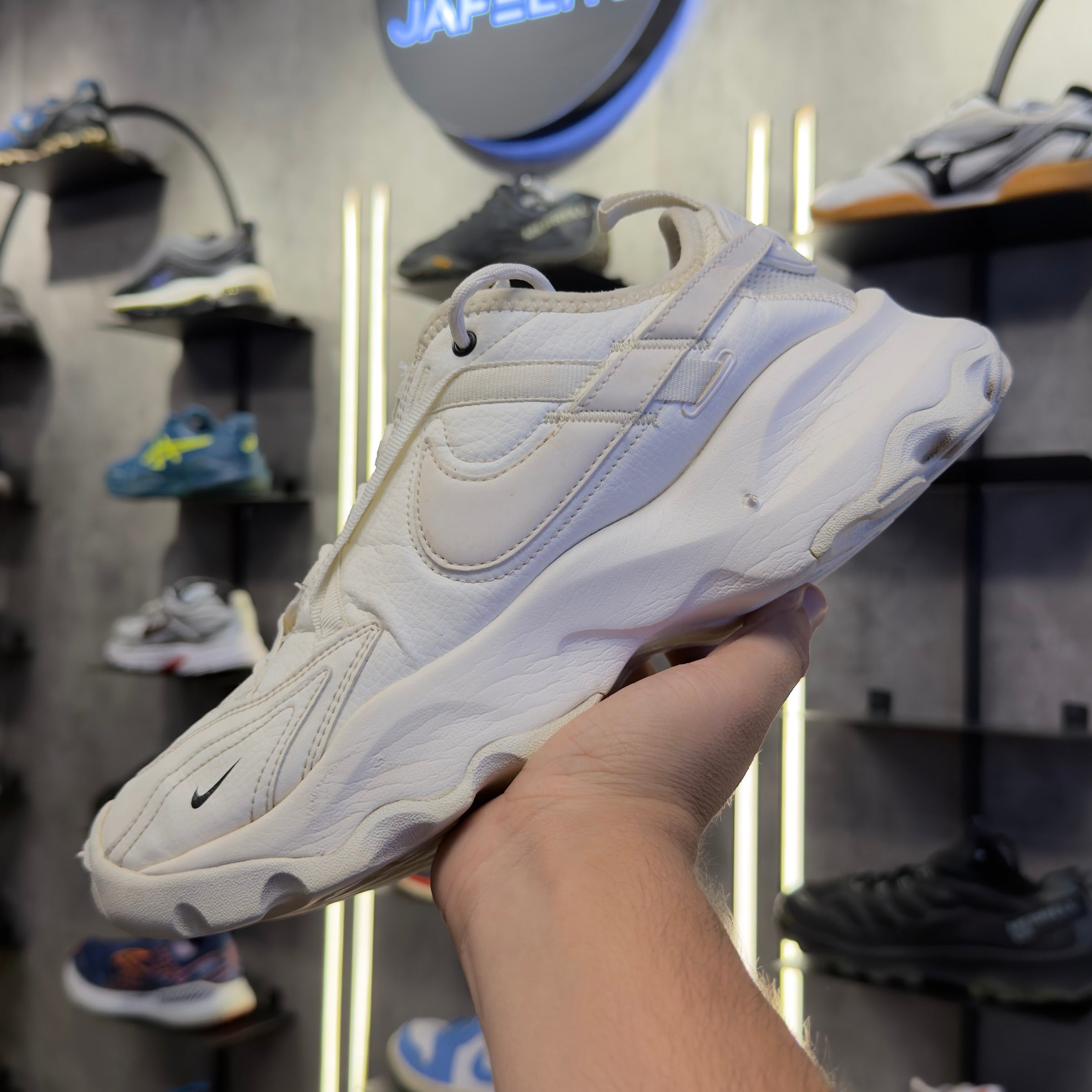 Nike TC 7900