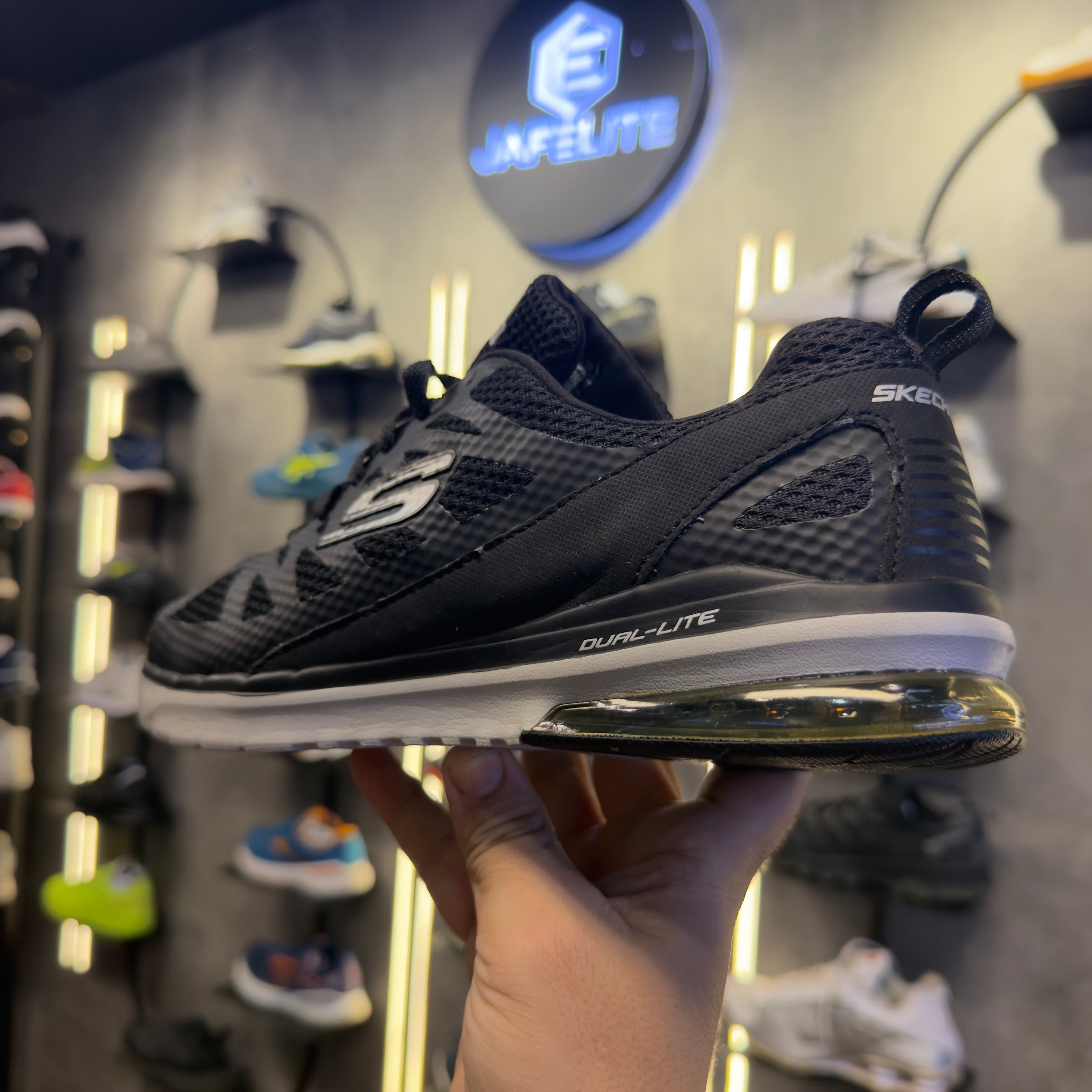 Skechers Skech-Air Infinity Athlete Trainer