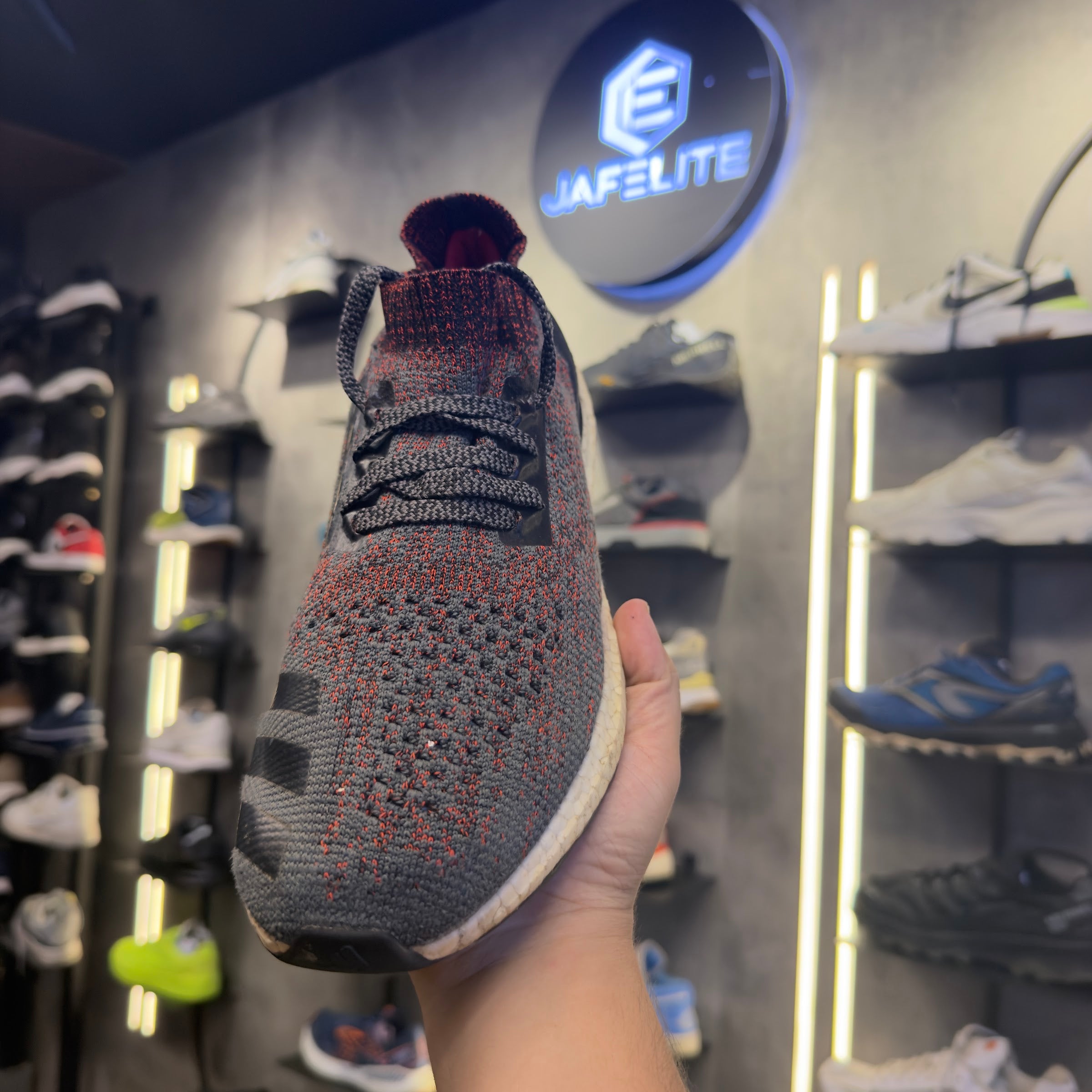 Adidas Ultra Boost Uncaged 'Carbon'