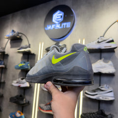Nike Air Max Invigor
