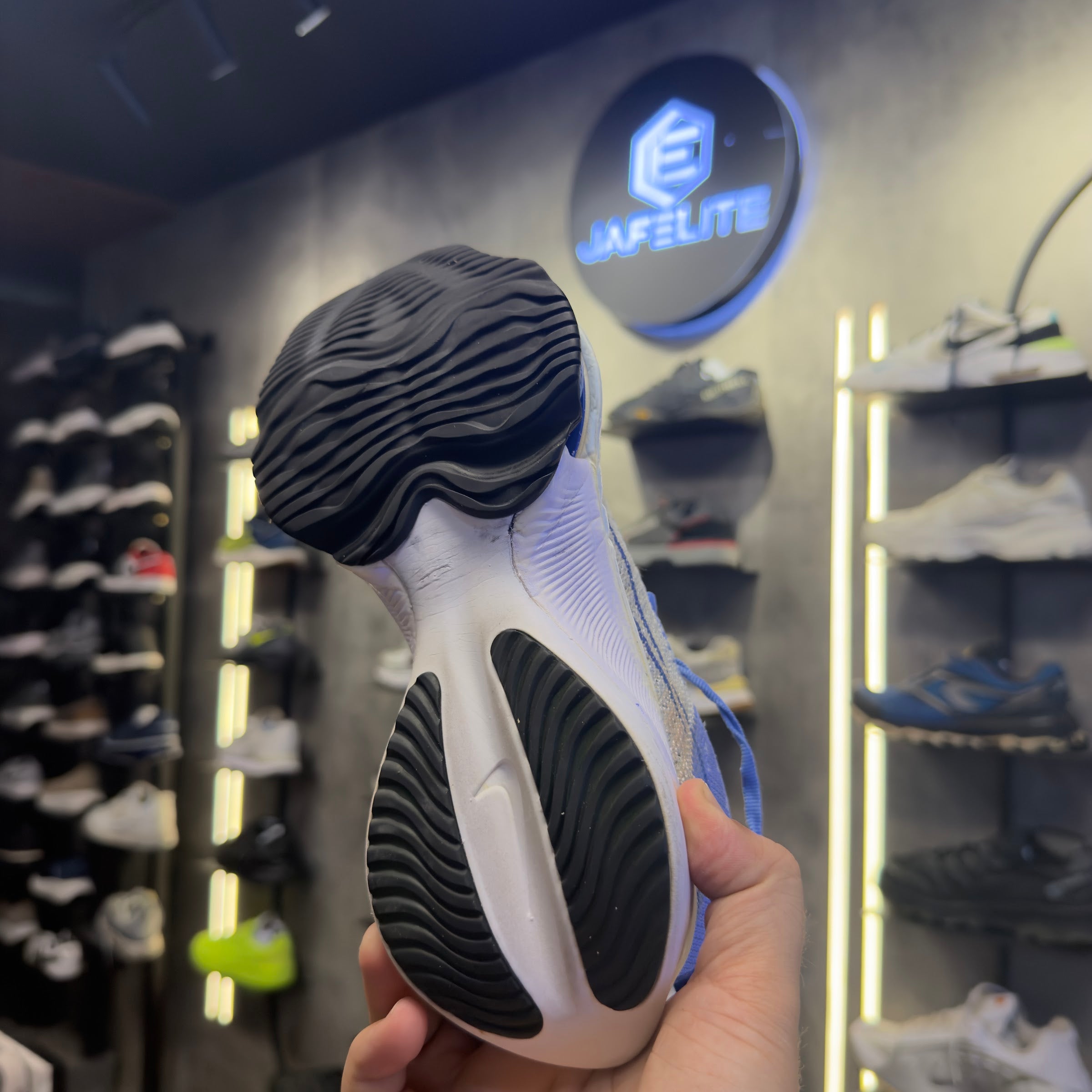 Nike Air Zoom Tempo Next% Flyknit Women's